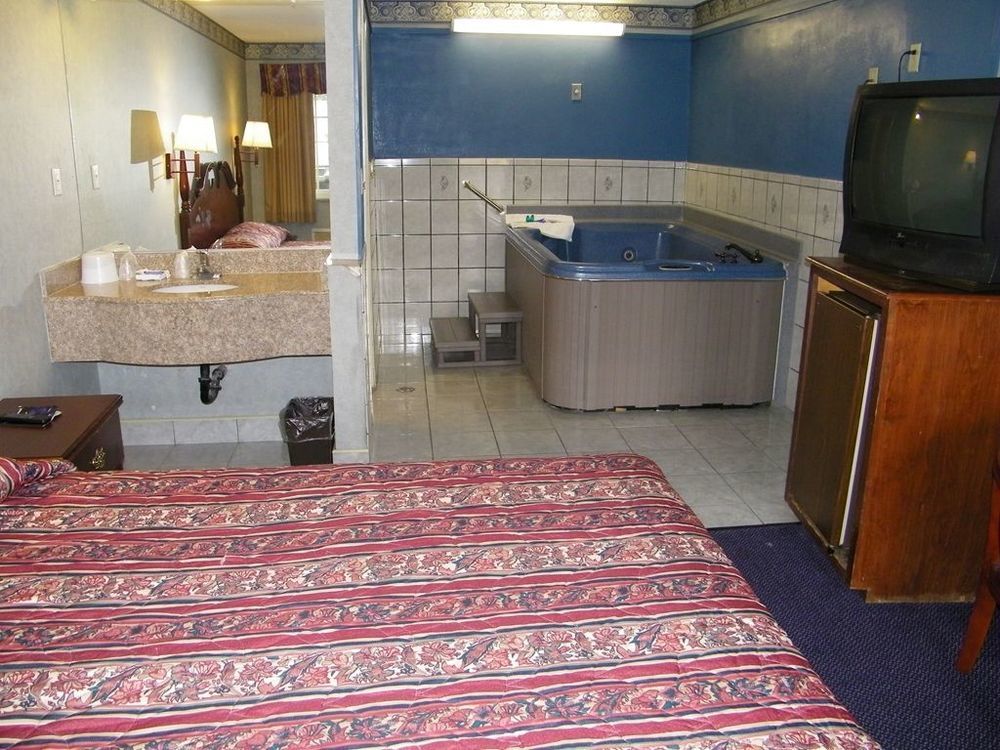 Flamingo Inn Rosemead Room photo