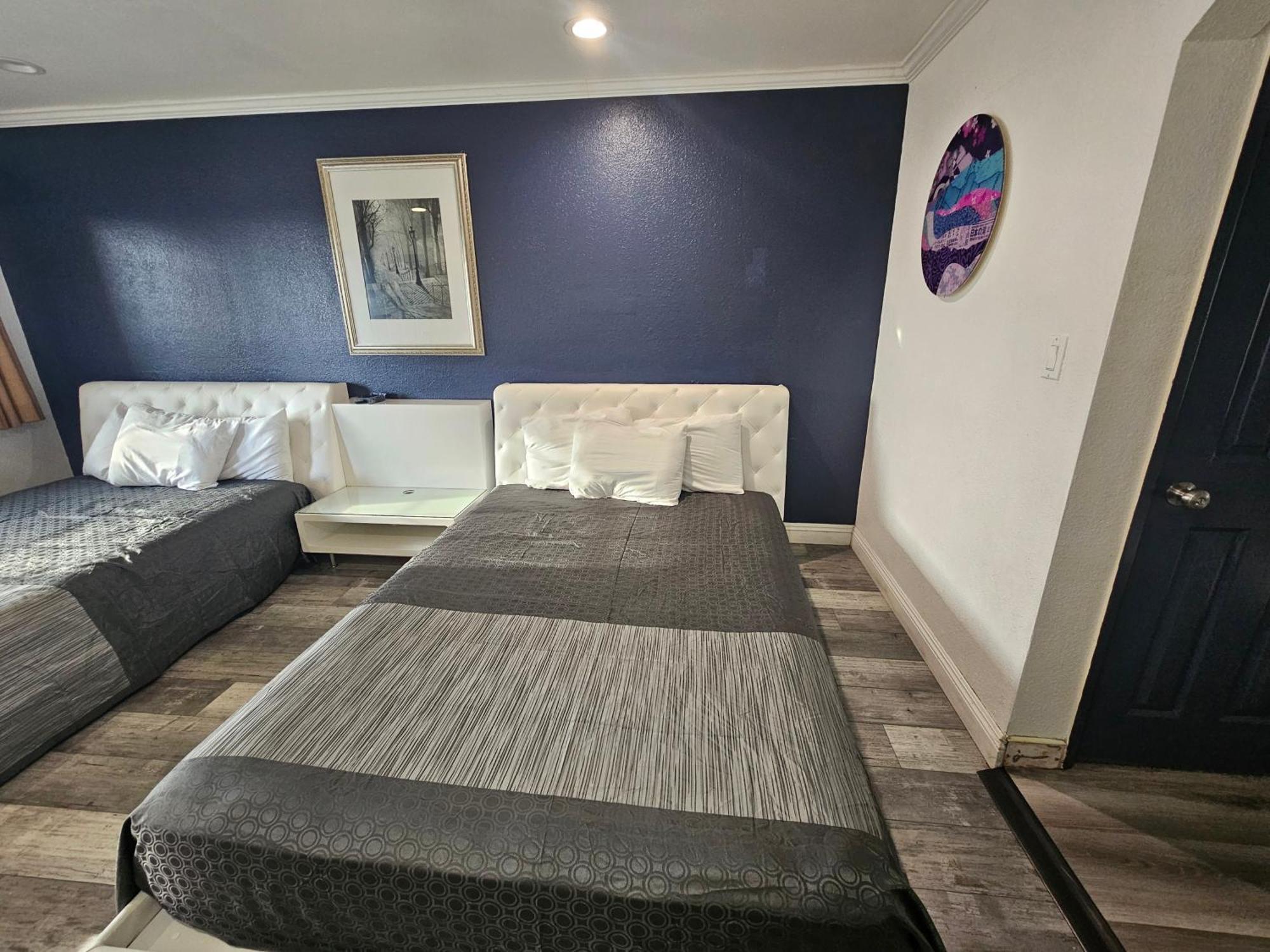 Flamingo Inn Rosemead Room photo