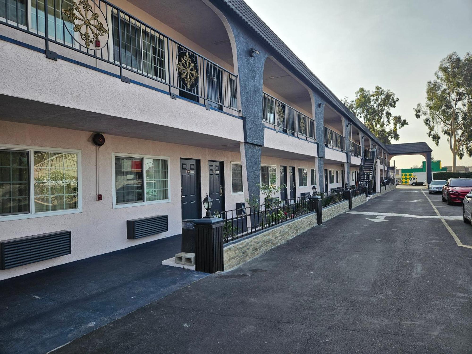 Flamingo Inn Rosemead Exterior photo